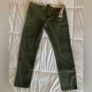 J. CREW STRETCH-pants/slacks-loden green GUC-inseam states 30” but measures 29”